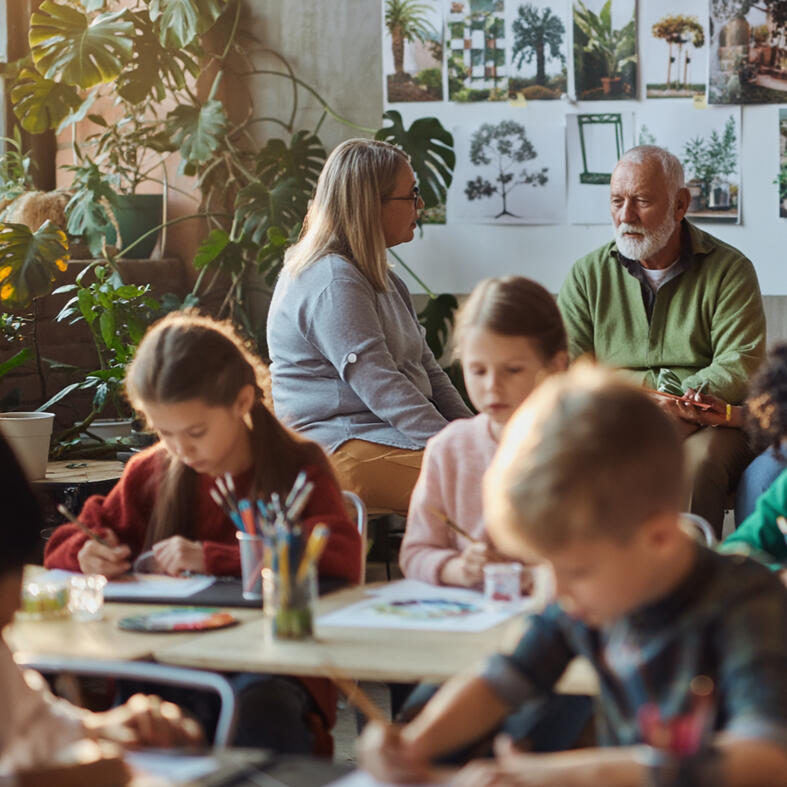 Participatietraject speelplaatsen participatie, deelnemen aan ontwerp speelplaats, spelen in natuur, rustplek voor kinderen,